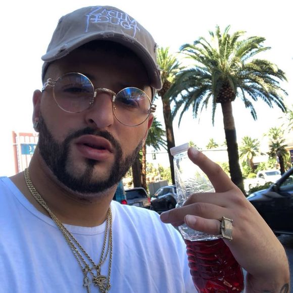 Meet your Posher, Djvenomlive - Picture 1 of 1